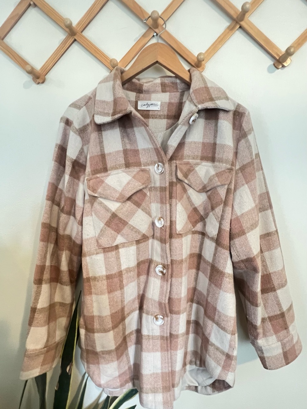 Carly Jean Los Angeles Beige & Cream Plaid Utility Shacket